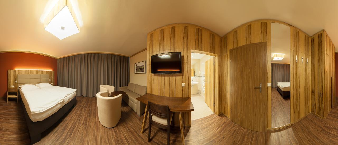 Hotel-Restaurant Schweinberger Stetten Eksteriør bilde